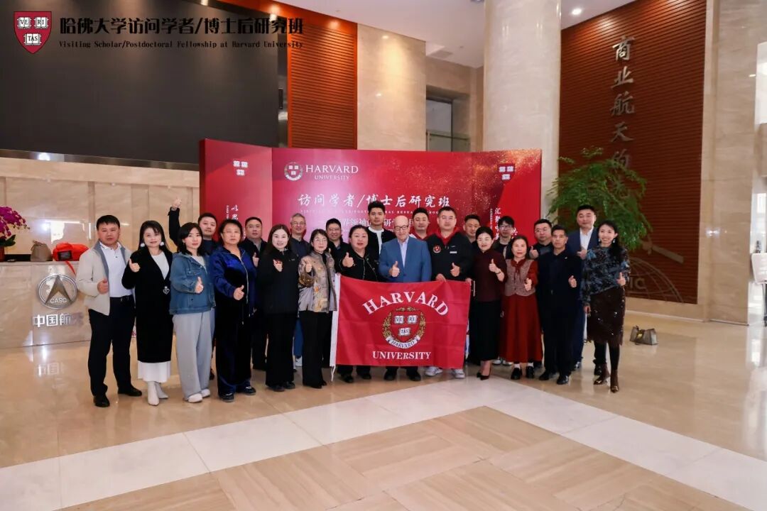 一个持续进化的高端圈层